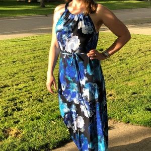 Maxi Dress Tahari Blue Floral With Tie Size Medium